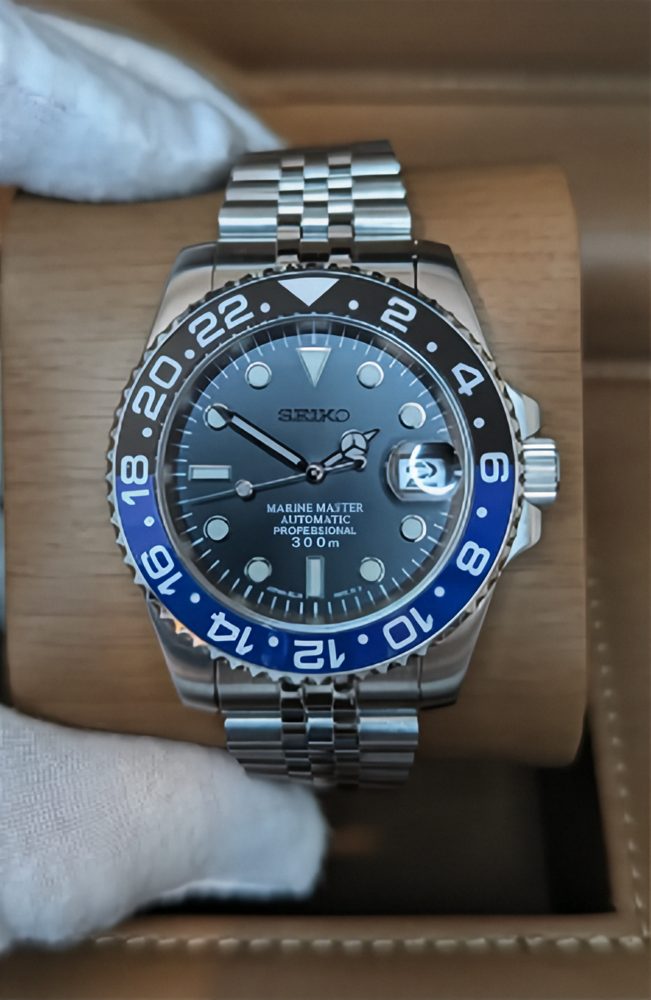 Reloj Automatico PANTER DIVER Batgirl