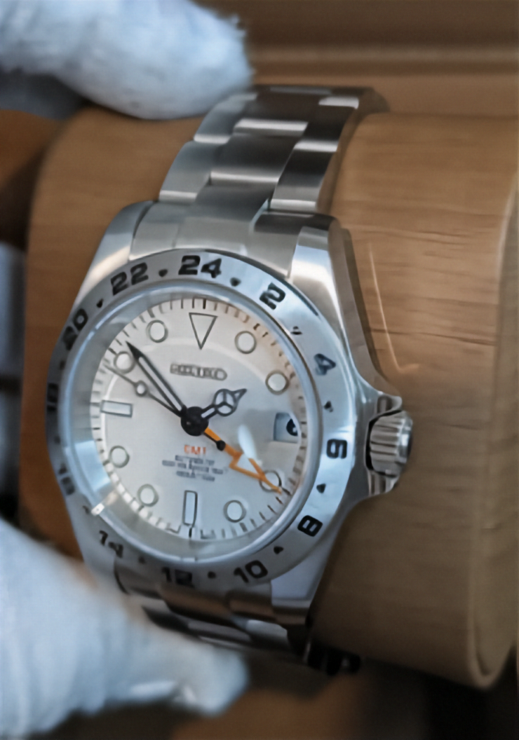 Reloj Automático PANTER EXPLORER GMT II | Plata y Blanco