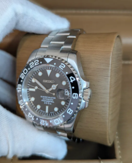 Reloj Automático PANTER DIVER Bruce Wayne Oyster